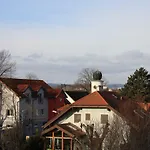 Apartment St. Poelten * סנט פולטן