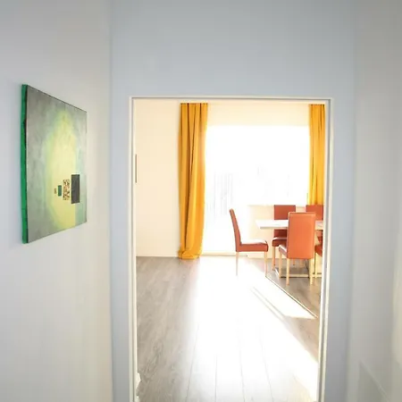 Apartment Apartment St. Poelten
